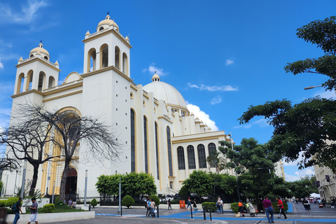 San Salvador & Boquerón: Private Tour with Pupusas & Slide