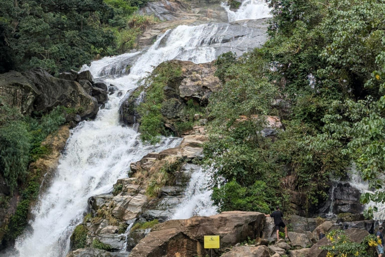 Sri Lanka: reliable and 24/7 island-wide transfers