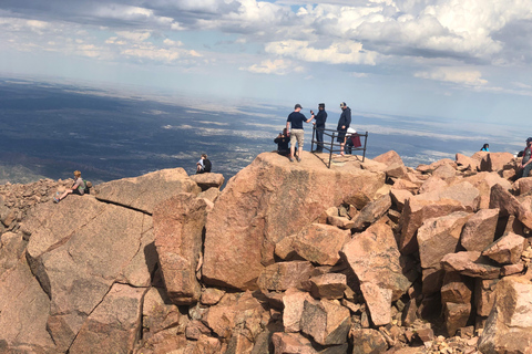 Colorado Springs: Garden of the Gods & Pikes Peak Tour