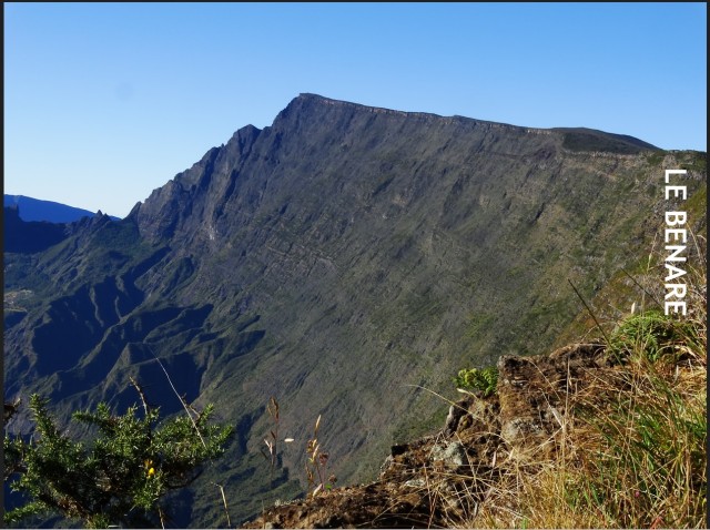 Visit LE BENARE" hike, a panoramic show, Tuesdays. in Réunion