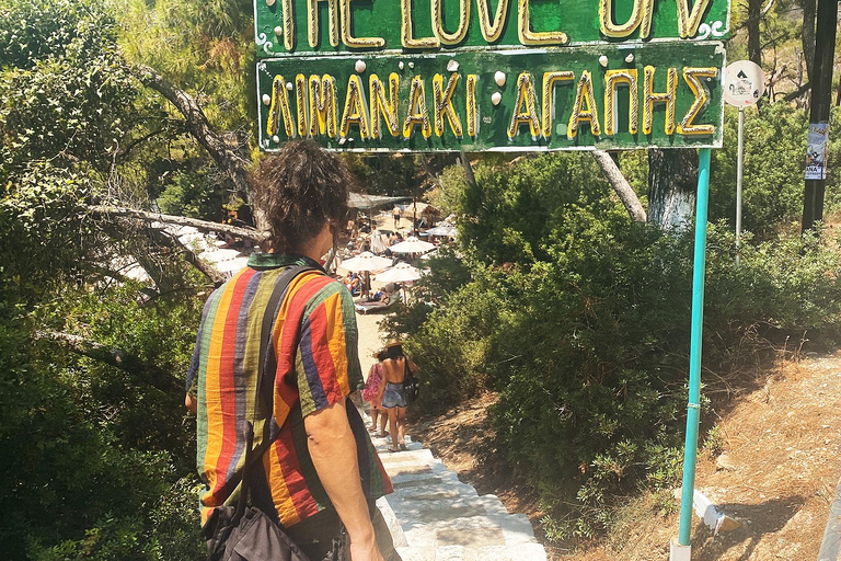 Isola di Poros: escursione di un giorno in autobus da Atene con bagno