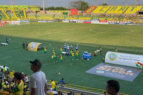 Cartagena: Vive la experiencia de un partido con aficionados locales