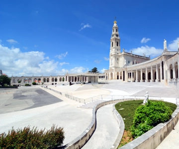 From Lisbon: Fátima, Batalha and Tomar - Faith and Knights Templar