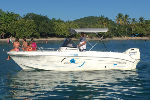 Location de bateaux à moteur en Martinique
