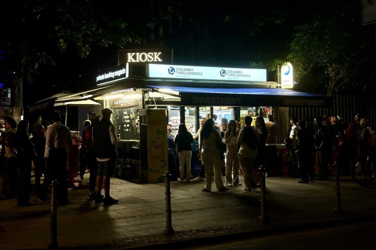 Frankfurt: Bankers, Büdchen & Beer Water Kiosk Tour