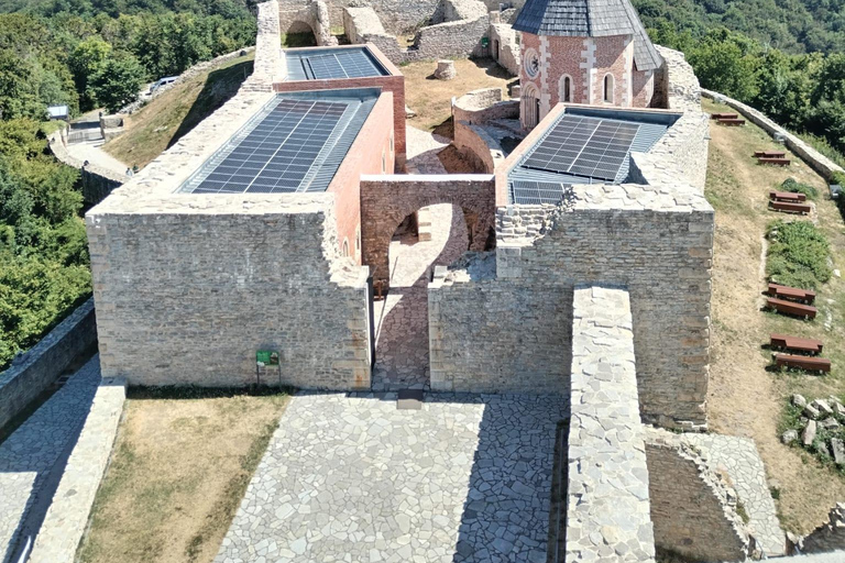 Zagreb: Mirogoj Cemetery & Medvedgrad Castle Echoes of Time: Mirogoj & Medvedgrad