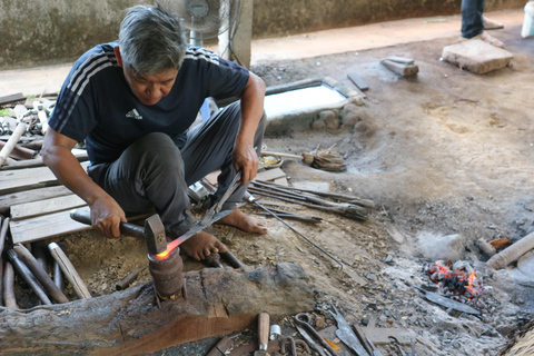 Hoi An: Knife-making Workshop with Hotel Pickup