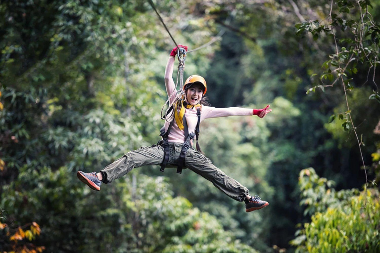 Zipline-Trip über das Heilige Tal