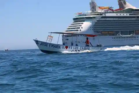 Cabo San Lucas: Classic Tour to the Arch in Glass Bottom