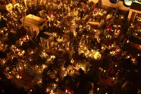 La Última Noche: Despedida en los Panteones de Tlalixtac y San Felipe
