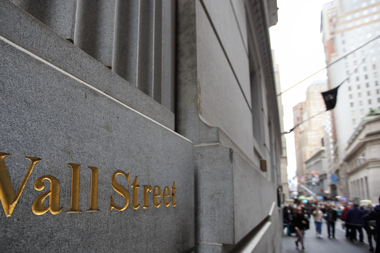 NYC: Wall Street Tour with 9/11 Memorial and Statue Ferry Lower Manhattan Walking Tour