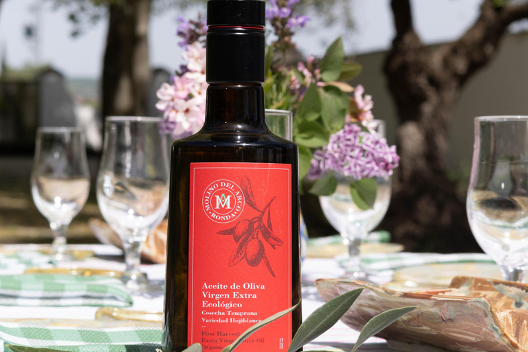 Extra-virgin olive oil and wine tasting at Cortijo Andaluz, Ronda Extra virgin olive oil and wine tasting at Cortijo Andaluz, Ronda