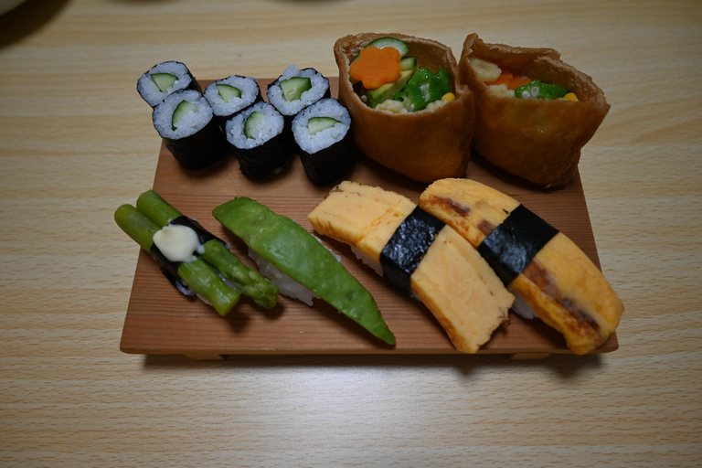 Sapporo: Sushi-Making Class