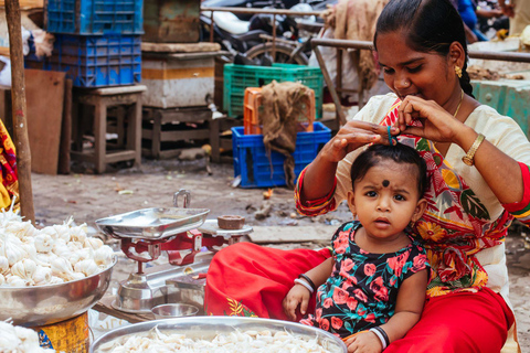 Mumbai: Lokal tågresa och dagstur med stadens höjdpunkter