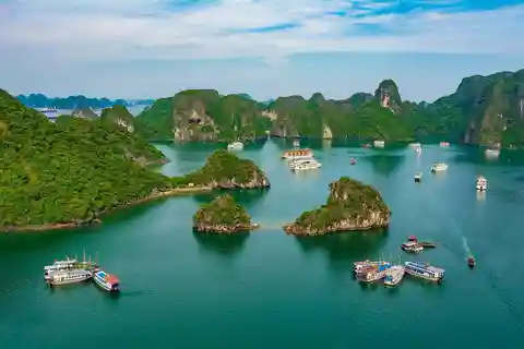 Bahía de Ha Long 2 Días 1 Noche en Crucero de 3 Estrellas desde Ninh Binh
