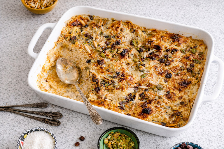 Sweet Moments: Arabian Dessert Experience