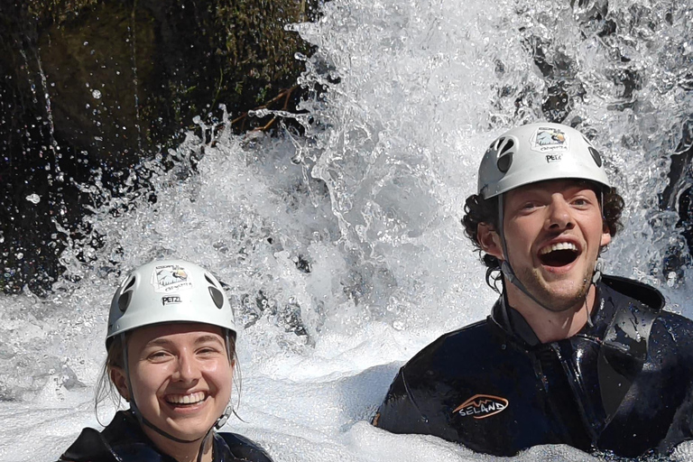 Rethymno: Excursión de barranquismo en el desfiladero de KourtaliotikoRethymno: recorrido de barranquismo en el desfiladero de Kourtaliotiko