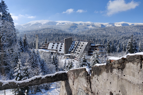 Abandoned buildings of Sarajevo - Half day tour