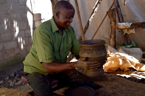 Arusha: Lezione di ceramicaLezione di ceramica con pranzo