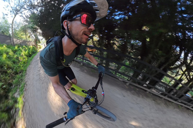 Bogota: Custom E-Bike Adventure – Mountains or City Tour