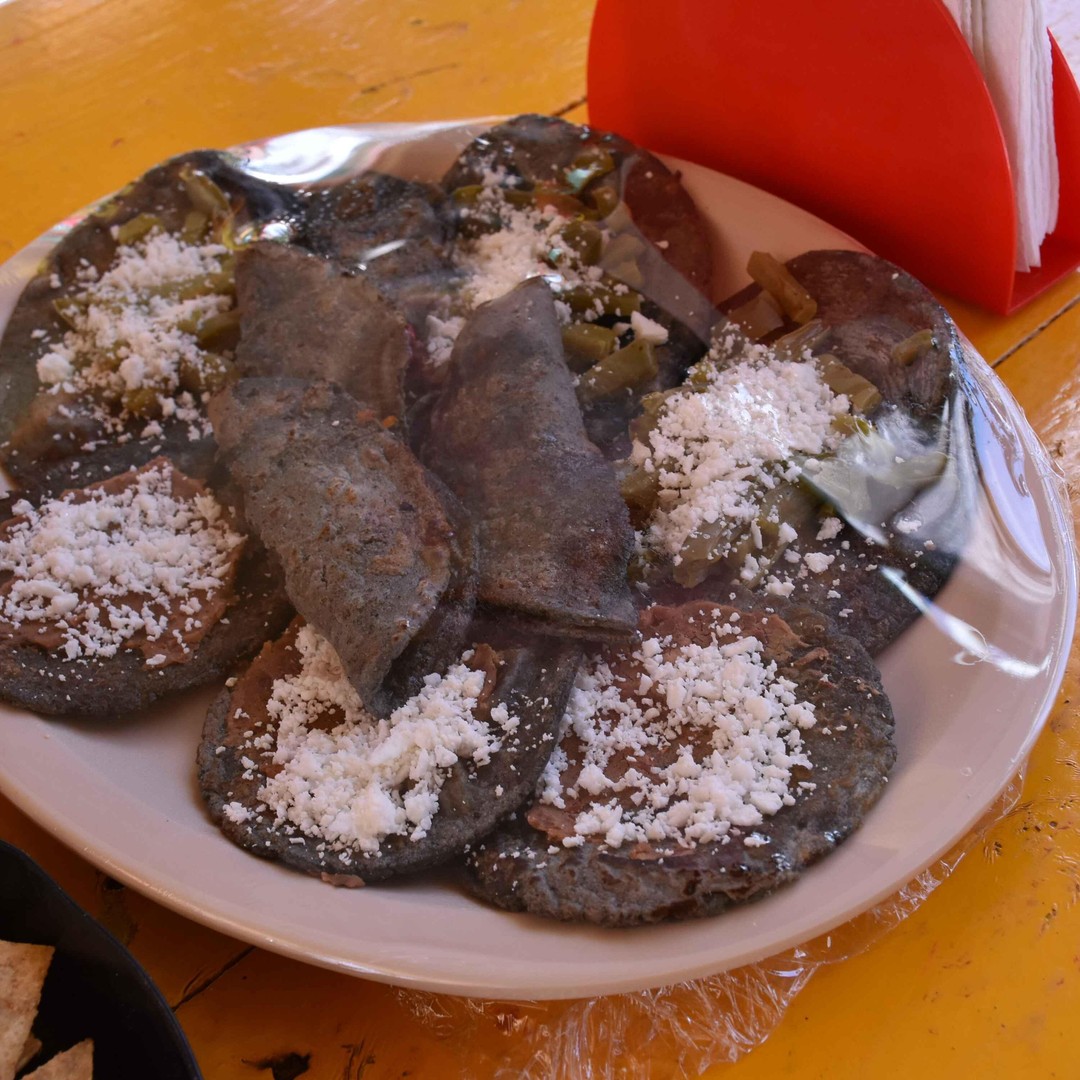 Colagem de mídia