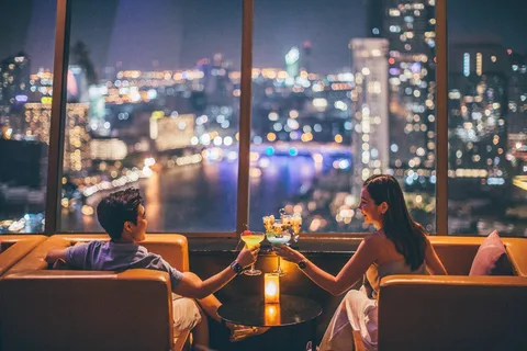 Bangkok: ThreeSixty Jazz Lounge im Millennium Hilton