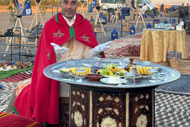 Marrakech: Royal Breakfast with Hot Air Balloons view