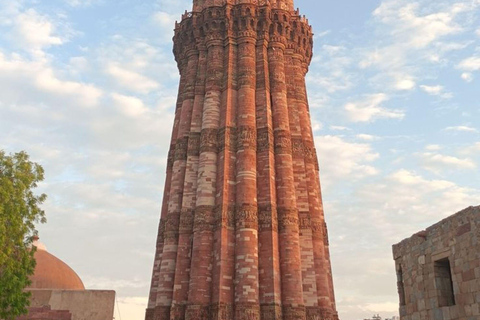 From Delhi: 3/4/5/7 Days Golden Triangle Tour with Varanasi 3 Days Golden Triangle Tour w/Varanasi without Accommodation