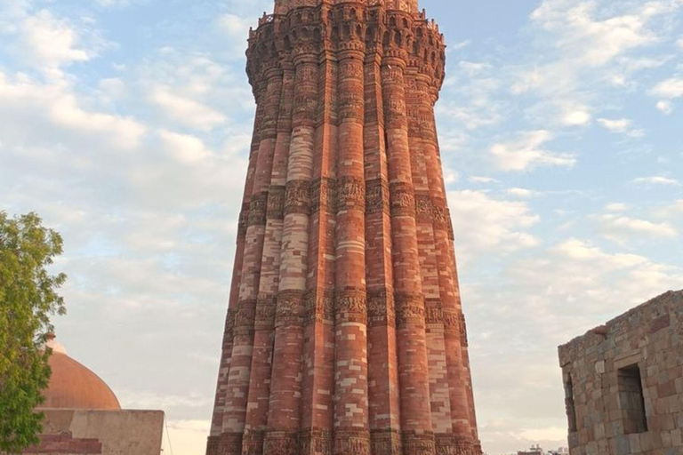 From Delhi: 3/4/5/7 Days Golden Triangle Tour with Varanasi 3 Days Golden Triangle Tour w/Varanasi without Accommodation