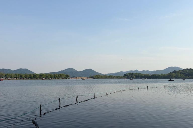 Hangzhou: West Lake Half-Day Tour with Boat Ride