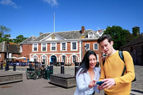 Exeter: Stadtführung Tour & Erkundungsspiel
