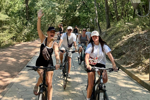 Bike or E-Bike Tour Tirana Express: Cycle Tirana Highlights E-Bike Tour Tirana: Express Cycle of Tirana Highlights