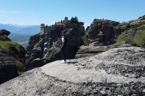 From Thessaloniki: Meteora Day Trip- Small Group