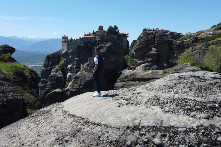 From Thessaloniki: Meteora Day Trip- Small Group