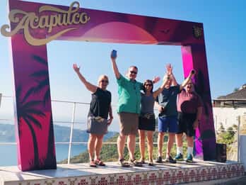 4-6HR ACAPULCO FUN DAY WITH DIVERS SHOW, LUNCH BEACH FRONT