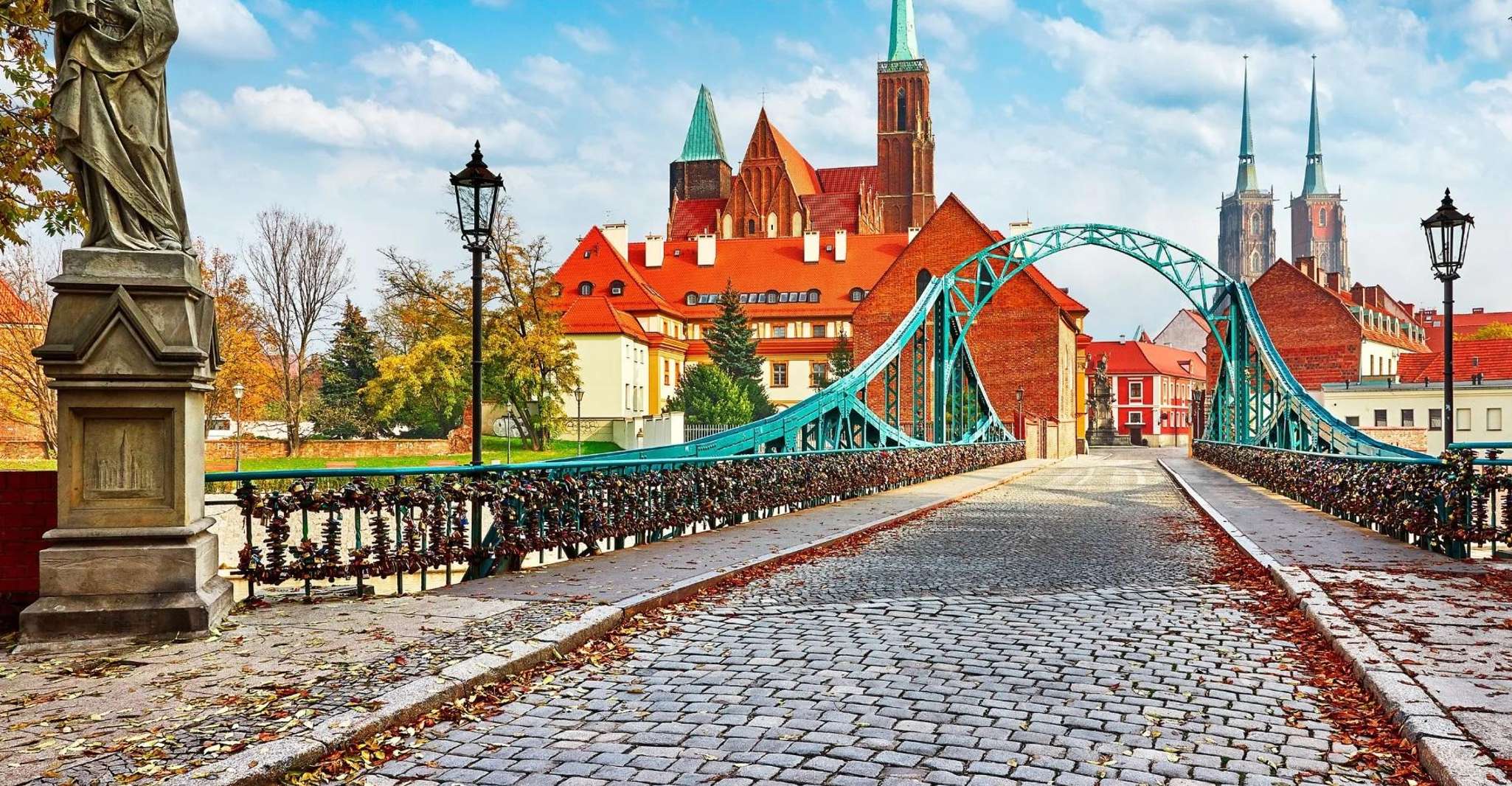 Oder river cruise and walking tour of Wroclaw - Housity