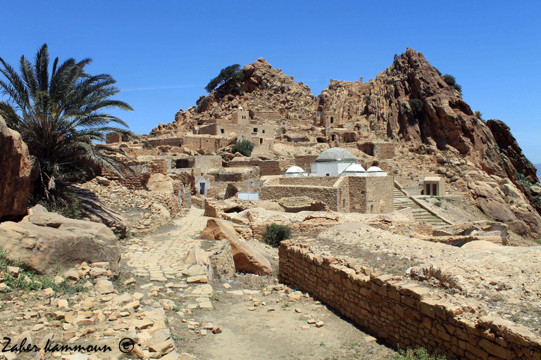 Berber Tour:Oudhna, Zaghouan en Zriba vanuit hotel of bootcruise