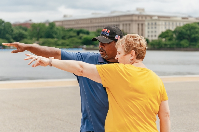 Washington, DC: Full-Day Tour with a Scenic River Cruise Enclosed-Top Bus Tour
