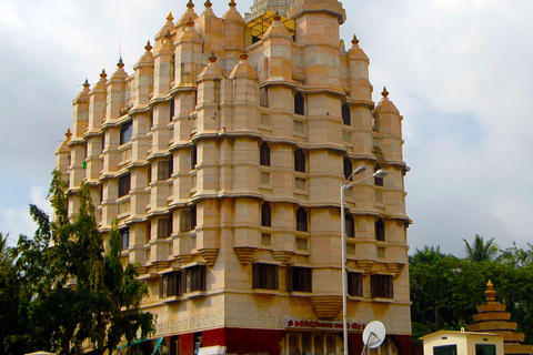 Mumbai: Siddhivinayak Temple, Bandra, Juhu Chowpatty Guided Tour in English and Hindi