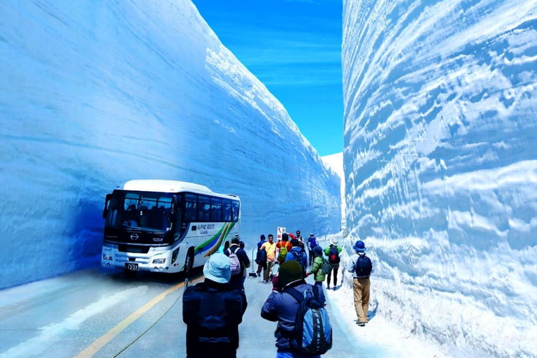 Private Nagoya & Shirakawa-go w/ English Driver Package B: Kamikochi & Taisho Pond