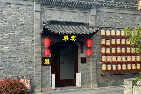 Yangzhou Nanhe Music Feast：Ancient Immersive Dining + Dance Ancient-Style Costume&Styling Experience (No Meals Included)