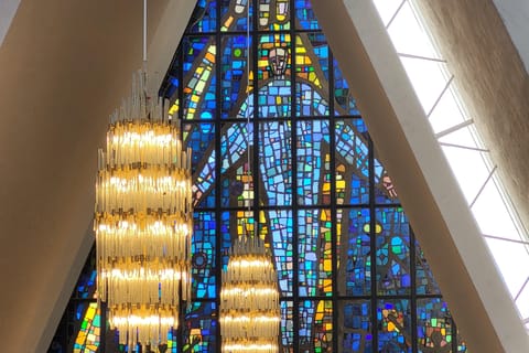 Tromsø: Arktische Kathedrale und Tromsø-Schätze – Rundgang