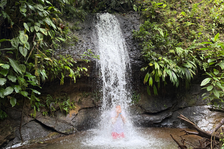 Cali: Day trip to San Cipriano. Adventure in rivers, little witches, and waterfalls