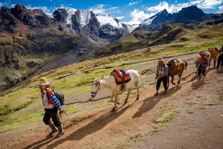 Cusco: Regenbogenberg - Vinicunca ganztägig