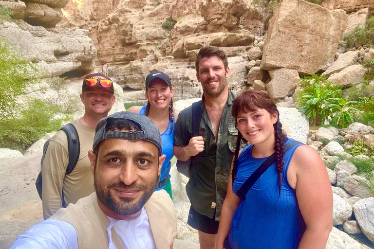 Full Day Group Tour in Wadi Shab