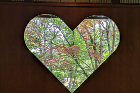 Vanuit Kanazawa: Natadera, ambachtsdorp en geishashow