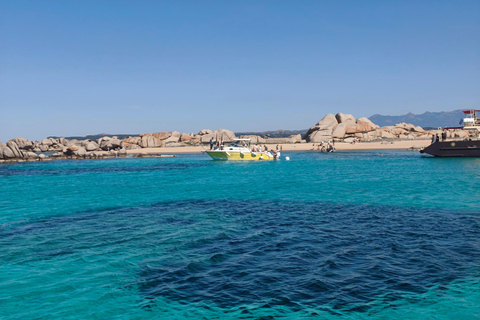 Bonifacio: the Lavezzi Islands aboard an electric sailing catamaran