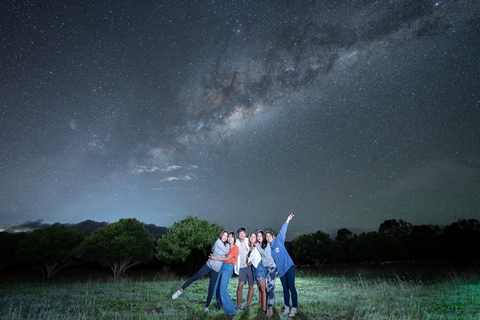 Cairns: Stargazing Photography Tour with Transfers