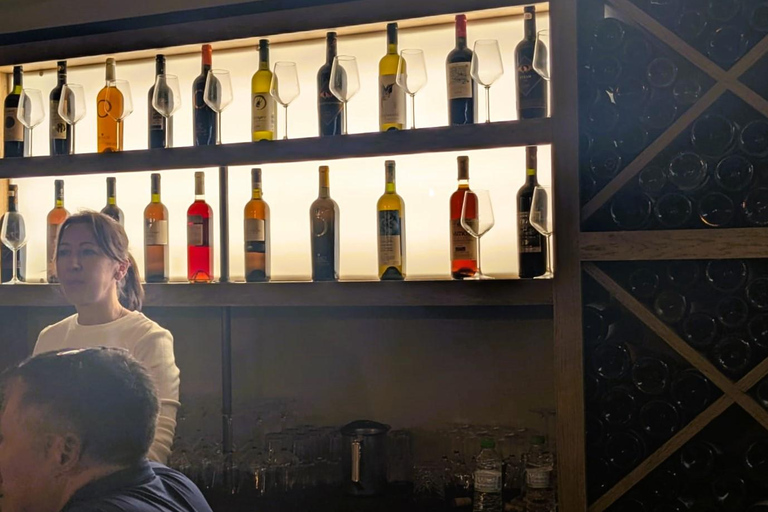 Olive Oil Tasting in Athens with Honey, Raki & Wine