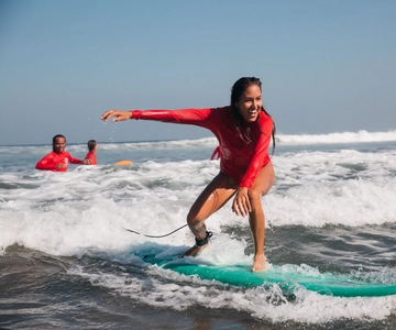 Ojochal: esperienza di surf in Costa Rica per famiglie, bambini e coppie